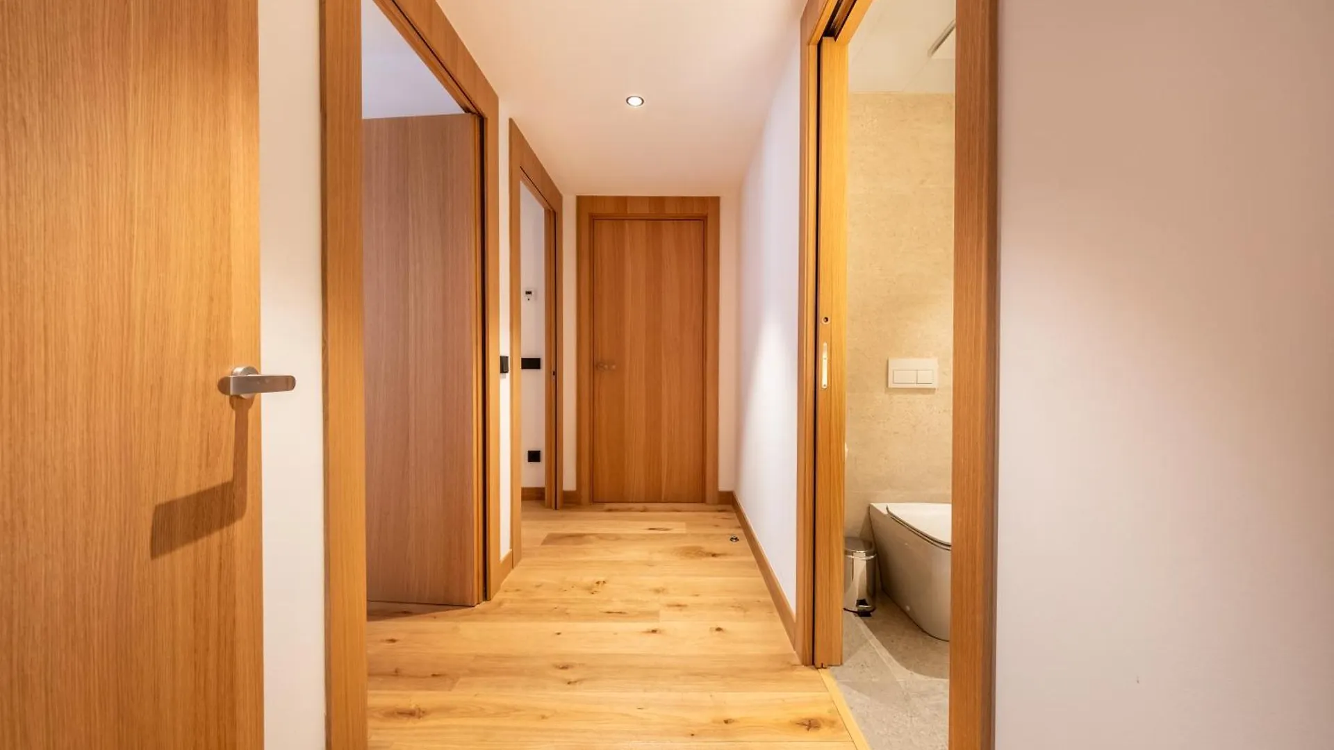 Isard Homes & Spa By Select Rentals エル・ターター 0*,